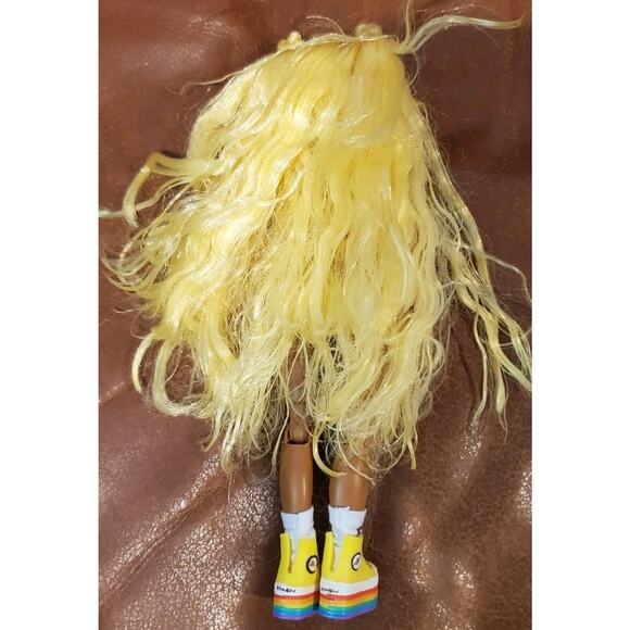 9 In 2021 MGA Rainbow Jr High Sunny Madison Fashion Doll No Clothes Replacement - Picture 2 of 11